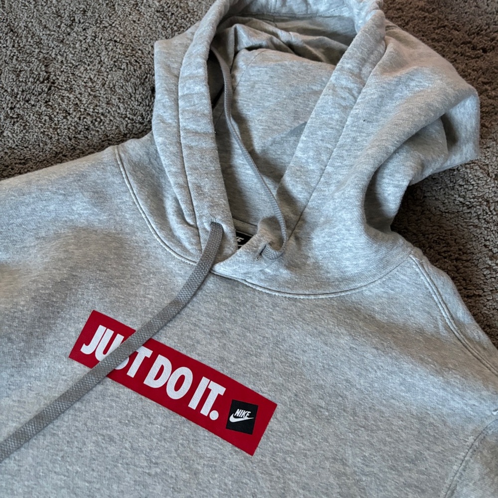 Nike hoodie